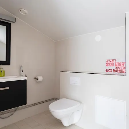 아파트 2ndhomes Luxury City 2br Penthouse W/sauna 헬싱키