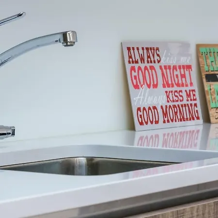 2ndhomes Luxury City 2br Penthouse W/sauna *