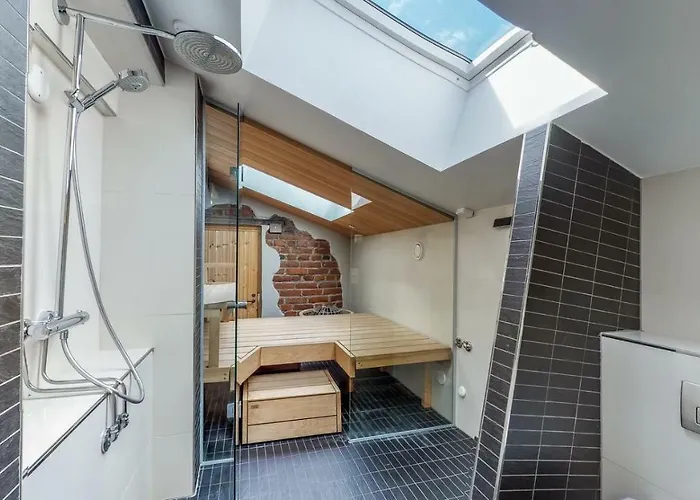 2ndhomes Luxury City 2br Penthouse W/sauna