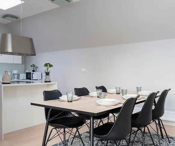 شقة 2ndhomes Luxury City 2br Penthouse W/sauna هلسنكي